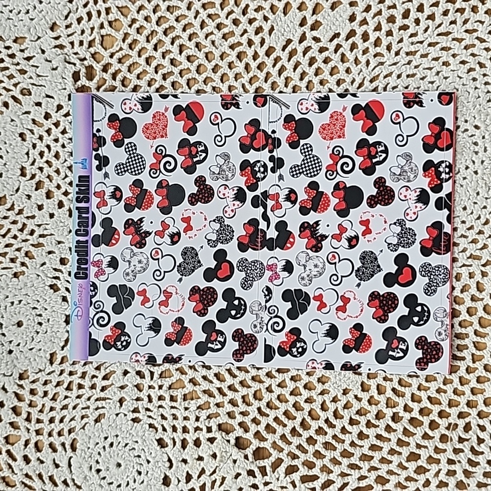 Mickey & Minnie Credit card skins set of 2.